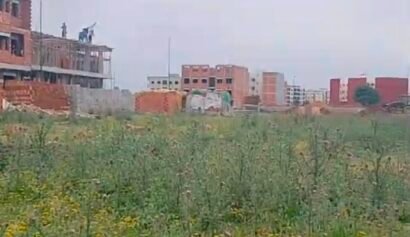 Land Meknes, 266 m²