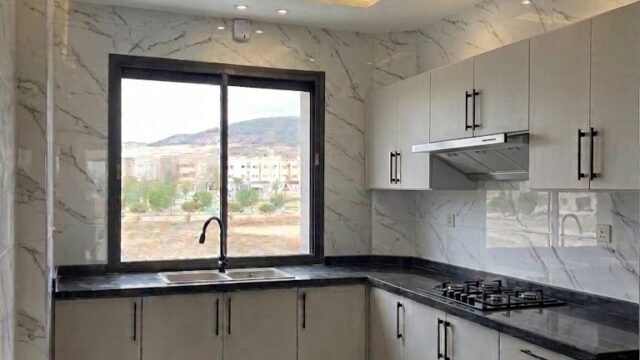 mainkitchen2-1